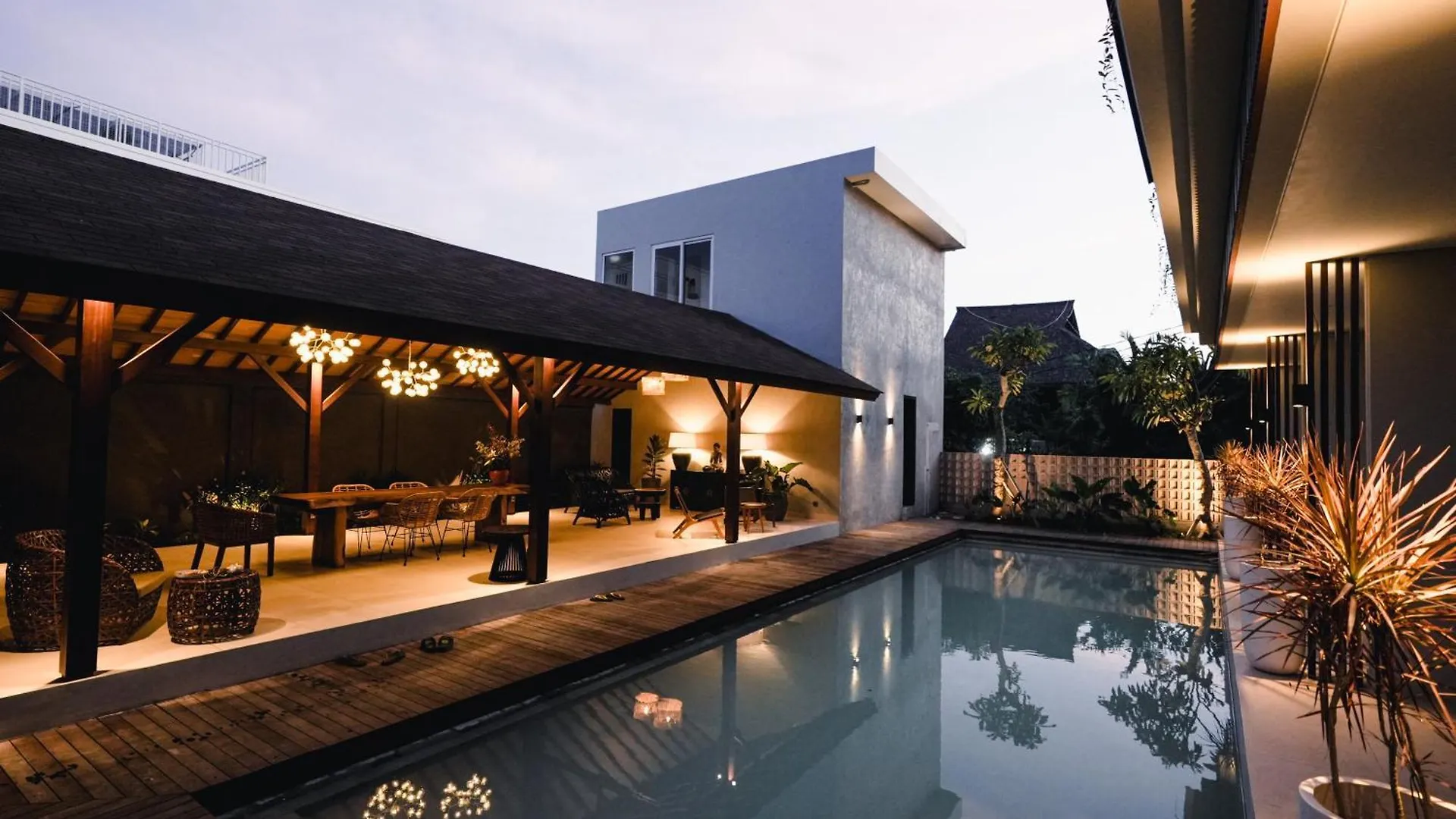 Luna Ola Villa Berawa Canggu  Indonesia